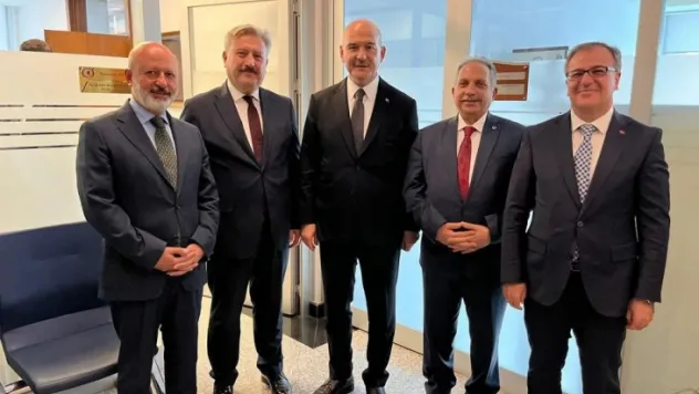 İlçe Belediye Başkanları TBMM'de milletvekilleriyle bir araya geldi