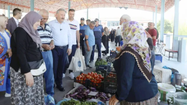 İldem Pazar Yeri'nde Köy Pazarı Heyecanı