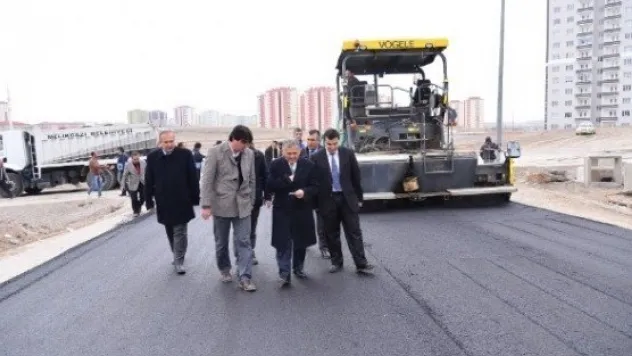 İldem C Bölgesinde 1 Cadde İle 6 Sokakta Asfalt Çalışması 