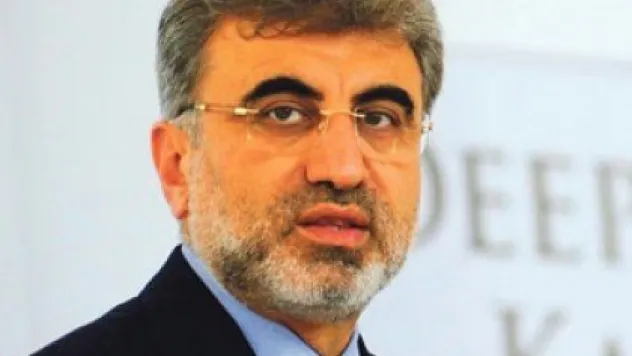  İŞİN KOLAYINA KAÇMIYOR