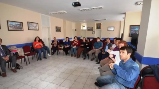 İŞKUR personeline işaret dili eğitimi