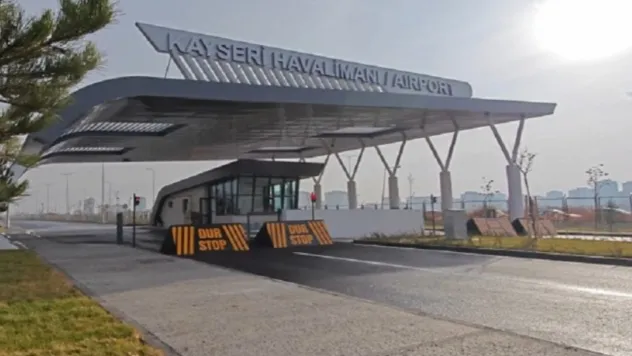 İstanbul-Kayseri Uçağı Adana'ya zorunlu iniş yaptı