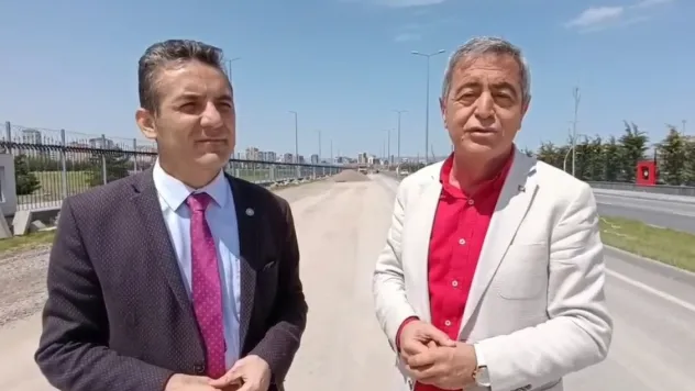 İYİ Partili Yücel: 'Bu şehri idare edemiyorsunuz'