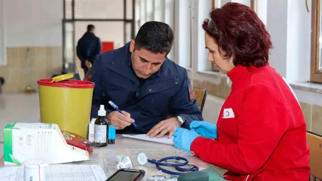 Jandarmadan kan bağışında farkındalık faaliyeti