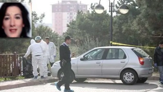 Kadın Üsteğmen  Parkta İntihar Etti