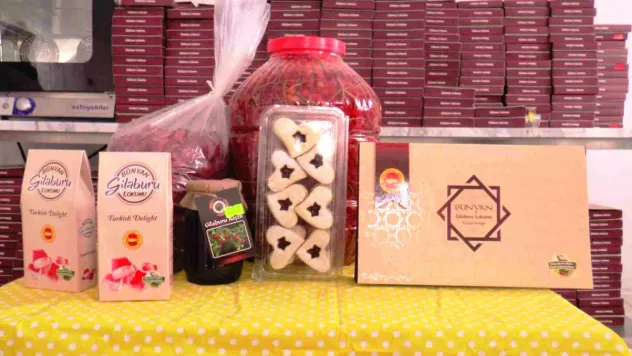 Kadınlardan Türkiye'de ilk ve tek: 'Gilaburu Lokumu'