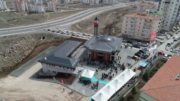 Kahraman Çelebi Cami ile Hatice Çelebi Diyanet Eğitim ve Kültür Merkezi Açıldı