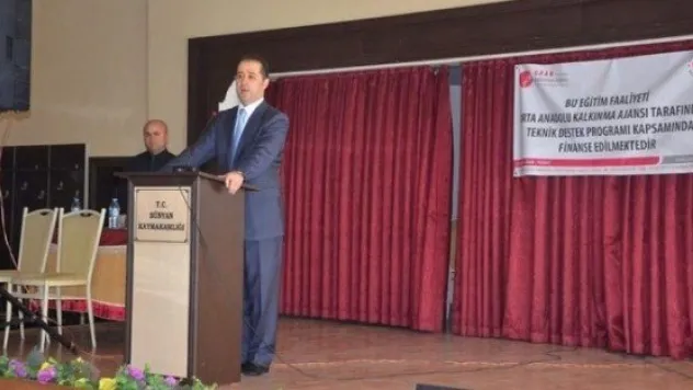 'kamu Hizmetlerinin Sunumunda Kurumsal Davranış Ve Etkili Sunum Teknikleri Projesi' Eğitimi 