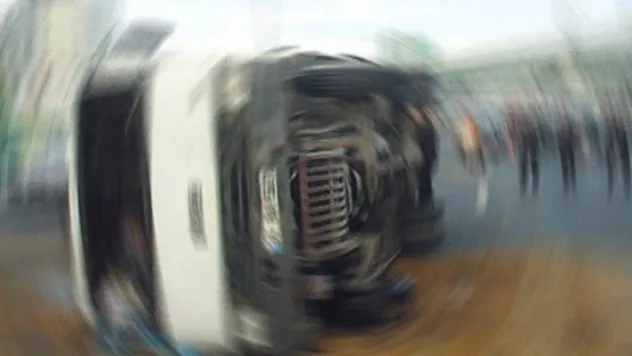 Kamyonet Şarampole Devrildi: 1 Yaralı 