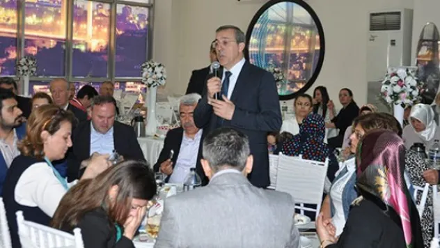 Kararsızları ve seçimi kazanacağız