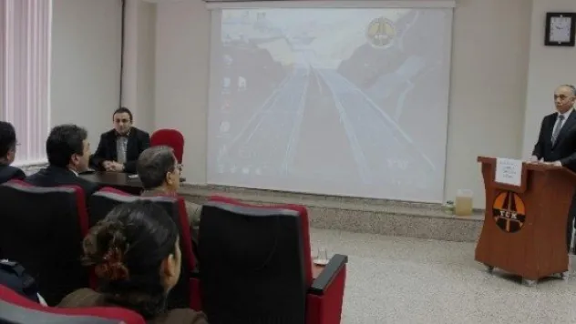 Karayollarının 2013-2014 Kar Ve Buz Mücadelesi İle İlgili İstişare Toplantısı Yapıldı 