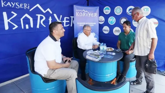 Kariyer Merkezi İşsize Umut Oldu: 255 Kişi İşe Yerleşti