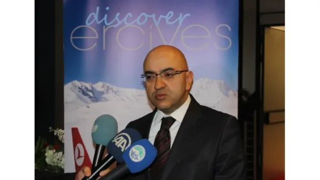 KAYAKSEVERLER ERCİYES'TE KAYBOLMAYACAK