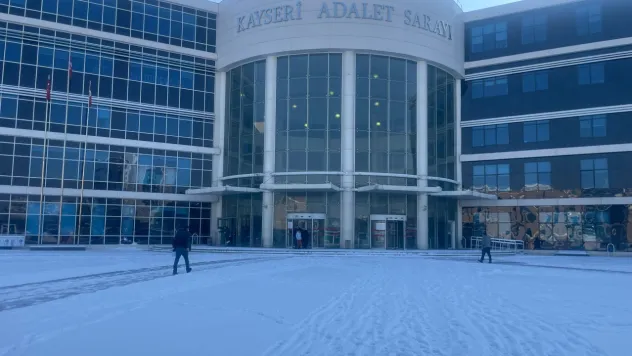 Kayınbiraderini öldürdüğü suçlaması ile yargılanan yabancı uyruklu şahsa 25 yıl hapis