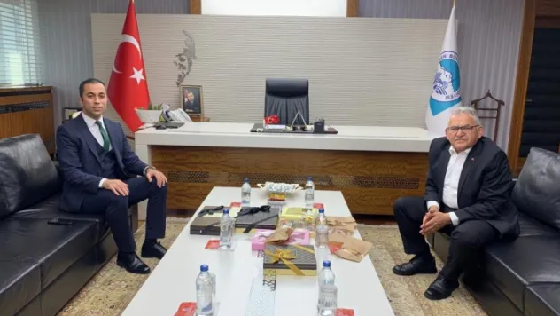 Sarıoğlan Kaymakamı Güner'den Başkan Büyükkılıç'a teşekkür ziyareti