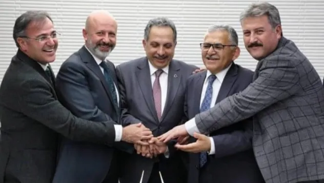 Kayseri'de 3 büyükler yeniden kazandı