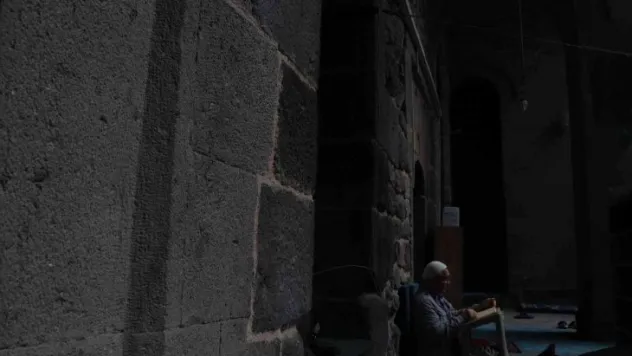 Kayseri'de 773 yıllık medresede itikafa girdiler