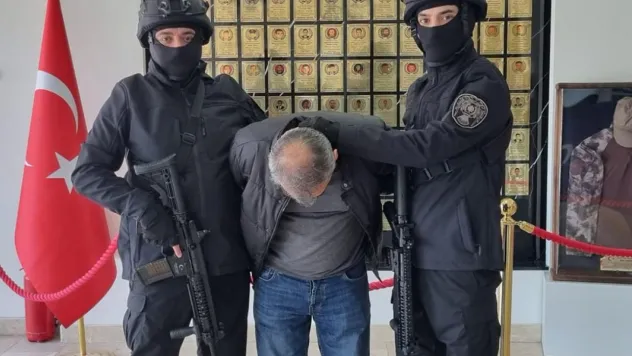 Kayseri'de FETÖ hükümlüsü ihraç öğretim üyesi yakalandı
