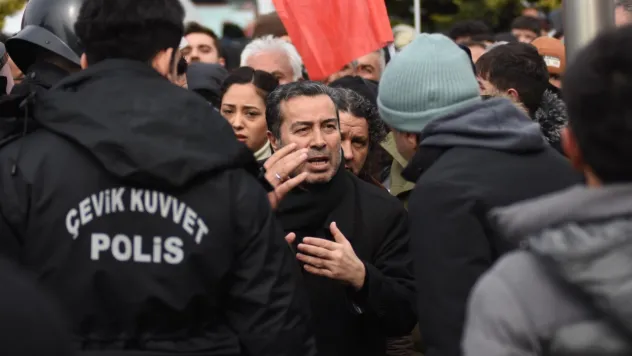 Kayseri'de gözaltı protestosunda tutuklanan CHP'li 4 genç tahliye edildi