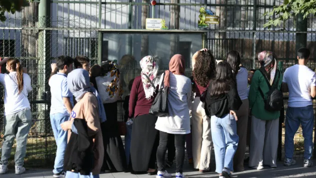 Kayseri'de Hayvanat Bahçesi ücretsiz olunca ziyaretçi akınına uğradı