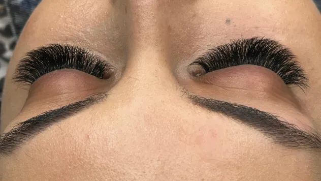 'Kayseri'de kirpik yaptırma yaşı 13'e kadar düştü '