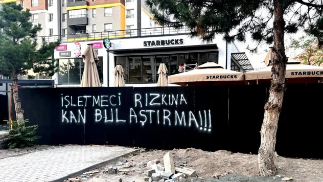 Kayseri'de Starbucks Protestosu: 'Vicdanlar Susmadı!'