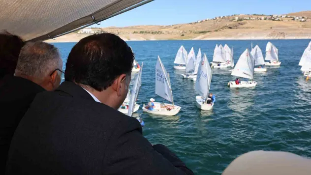 Kayseri'de Yelkenler Suya İndi: Anadolu'nun Ortasında Bir Deniz Rüyası