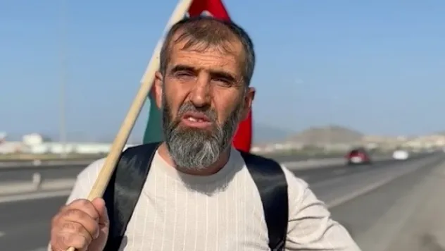 Kayseri'den Filistin'e yürüyerek yola çıktı