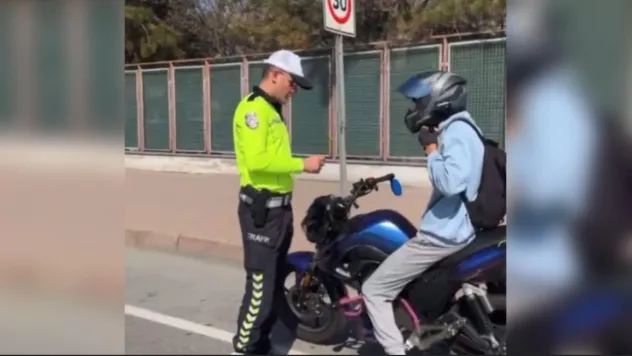 Kayseri Emniyeti'nden güvenli sürüş uyarısı: 'Her şey trafikte sıfır can kaybı için'