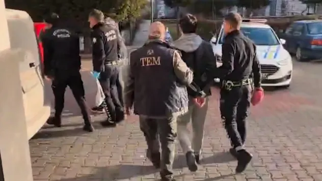 Kayseri Emniyeti ve MİT'ten ortak FETÖ operasyonu: 70 kişi yakalandı