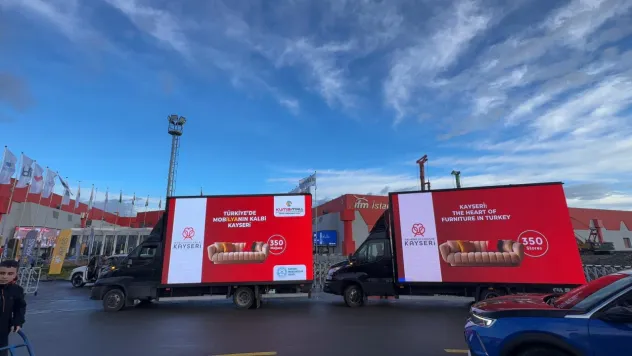 Kayseri mobilyasının kalbi İstanbul'da attı