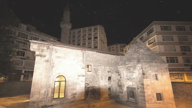 Kayseri'nin Fetih Hazinesi: Şıh Camii ve Şeyh İbrahim Tennuri'nin Mirası