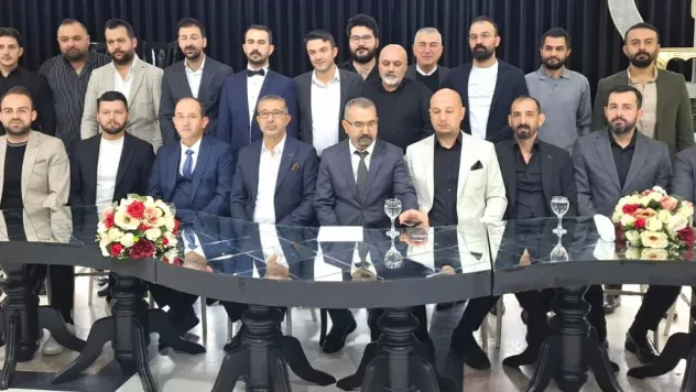 Kayseri Sarraflar ve Kuyumcular Derneği Başkan Adayı Refik Karakuzay, Değişim İçin Adaylığını Açıkladı