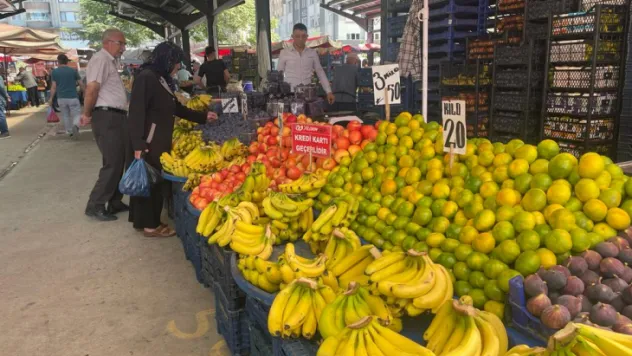 Turfanda Mandalina 12.5-20 lira arasında sezonu açtı
