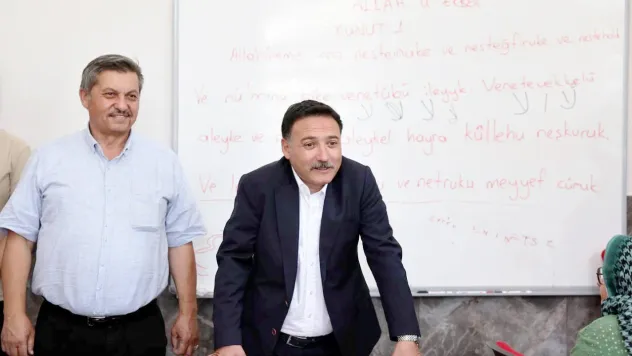 Kayseri Valisi Gökmen Çiçek'ten Şehitler Camii ve Kuran Kursu'na Ziyaret