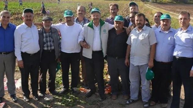 Kayseri Şeker'den bir destek de pancar tarlalarının ilaçlanmasına geldi