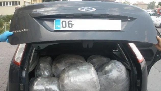 Kayseri'de 51 Kilo Esrar Ele Geçirildi 