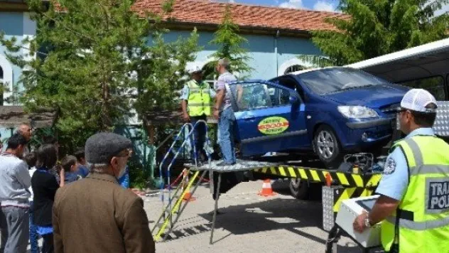 'kayseri'de Emniyet Kemeri Hareketi' Bünyan'da Yoğun İlgi Gördü