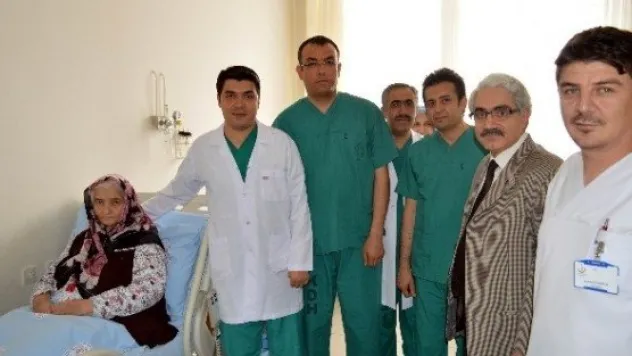 Kayseri'de İlk Defa Küçük Kesi İle Kalp Kapak Replasmanı Yapıldı 