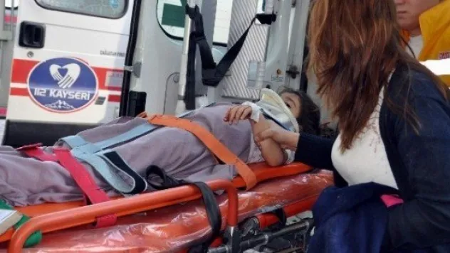 Kayseri'de Trafik Kazası: 5 Yaralı 