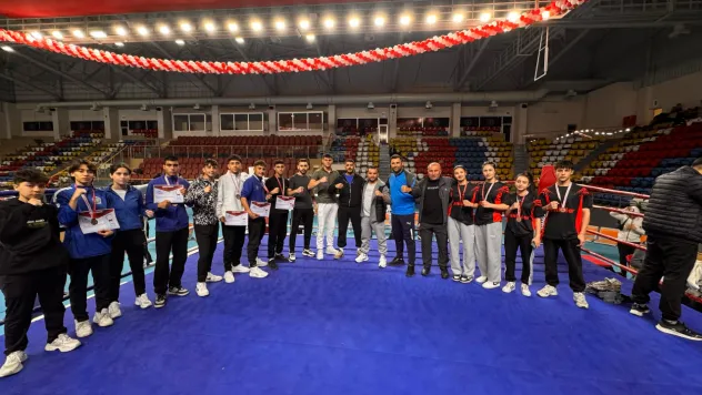 Kayserili muaythaiciler 12 madalyayla döndü