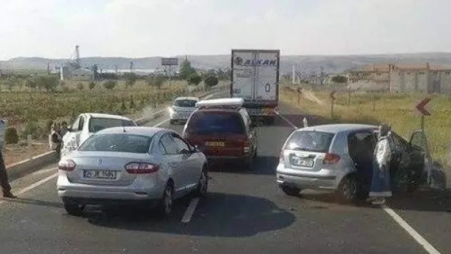 Kazada Yaralananlar Hastanelerde Tedavi Altına Alındı 