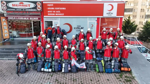 Kızılay Kayseri Şubesi'nden Önemli Adım: Arama Kurtarma Ekipleri Eğitime Başladı