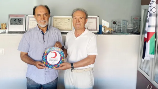 Kızılay Şube Başkanı Beydilli'den Gazetemize Ziyaret