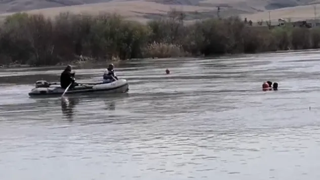 Kızılırmak'ta kaybolan gencin cesedini Türkuaz Arama Kurtarma dalgıç ekibi çıkardı