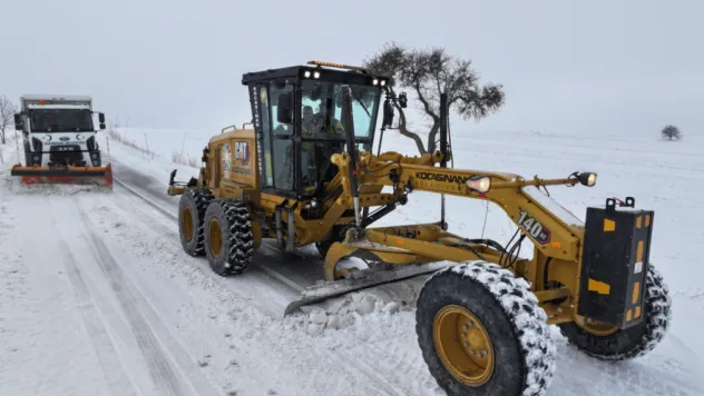 Kocasinan'da Kar Temizleme Çalışmaları Sürüyor