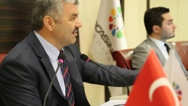  Mahalle Evlerinin Temelini Atıyor 