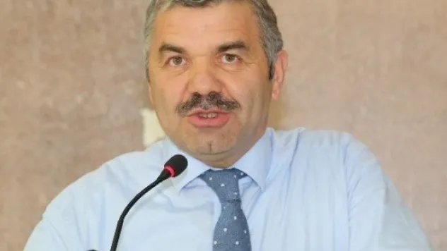 Kocasinan Organik Bahçe Projesi İçin Kolları Sıvadı 