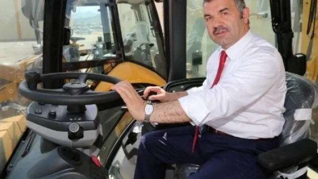 Kocasinan'dan 1.7 Milyona 5 Yeni İş Makinası 