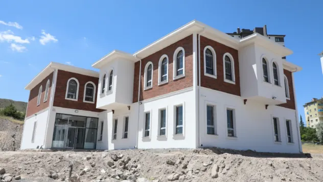 Kocatepe Diyanet Eğitim ve Kültür Merkezi Hızla Tamamlanıyor